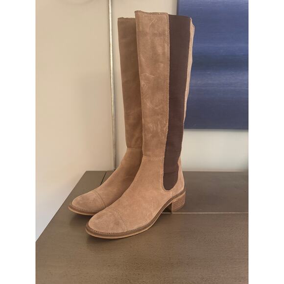 BCBGeneration Women's Judie Sz 6 Tan Camel Suede Brown Chelsea Pull On Boho - Picture 5 of 13